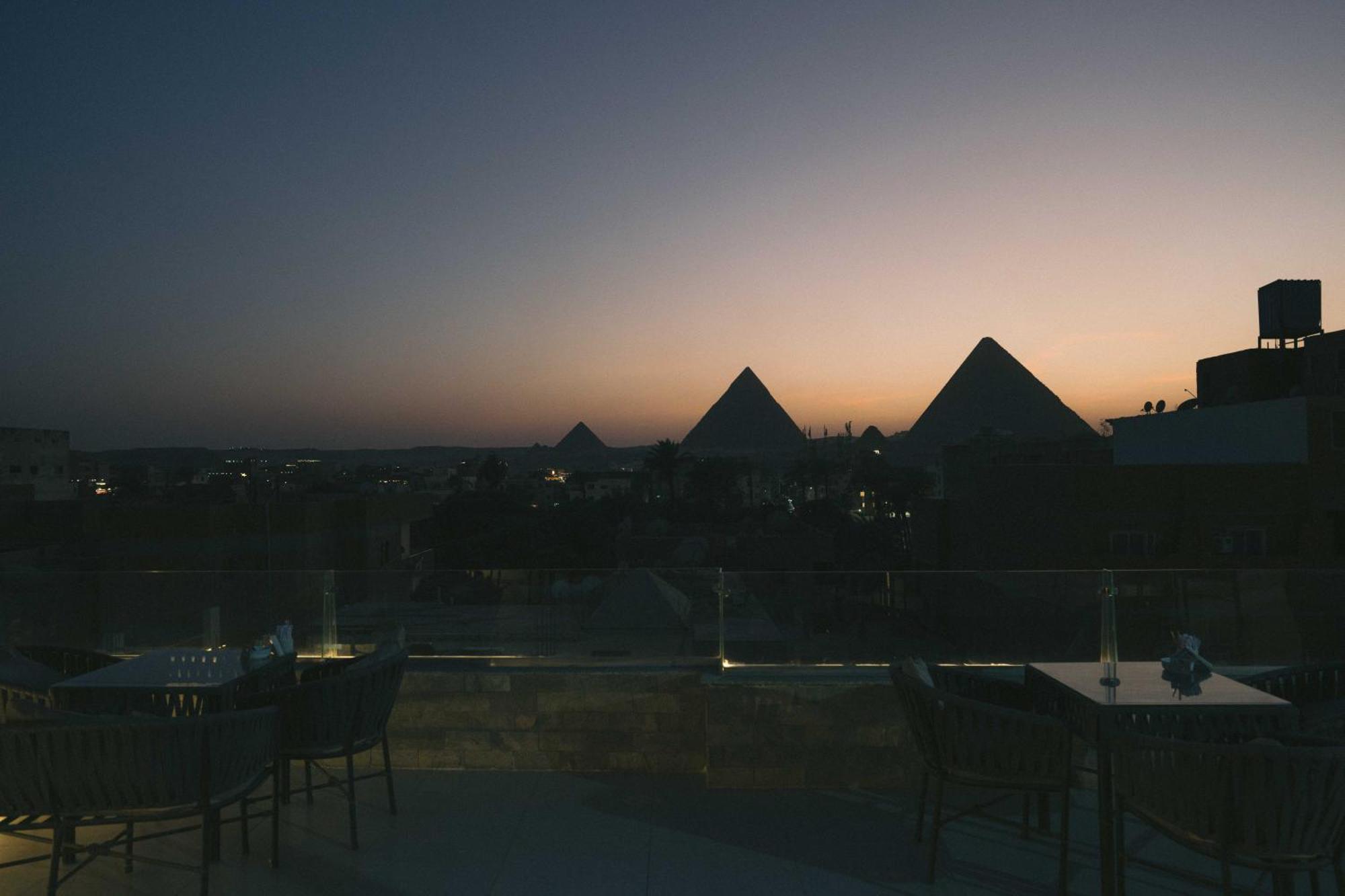 Tuya Pyramids Inn Kafret el-Gabal 外观 照片