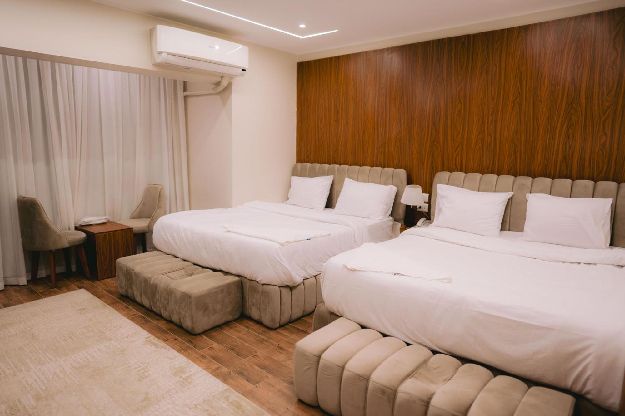 Tuya Pyramids Inn Kafret el-Gabal 外观 照片