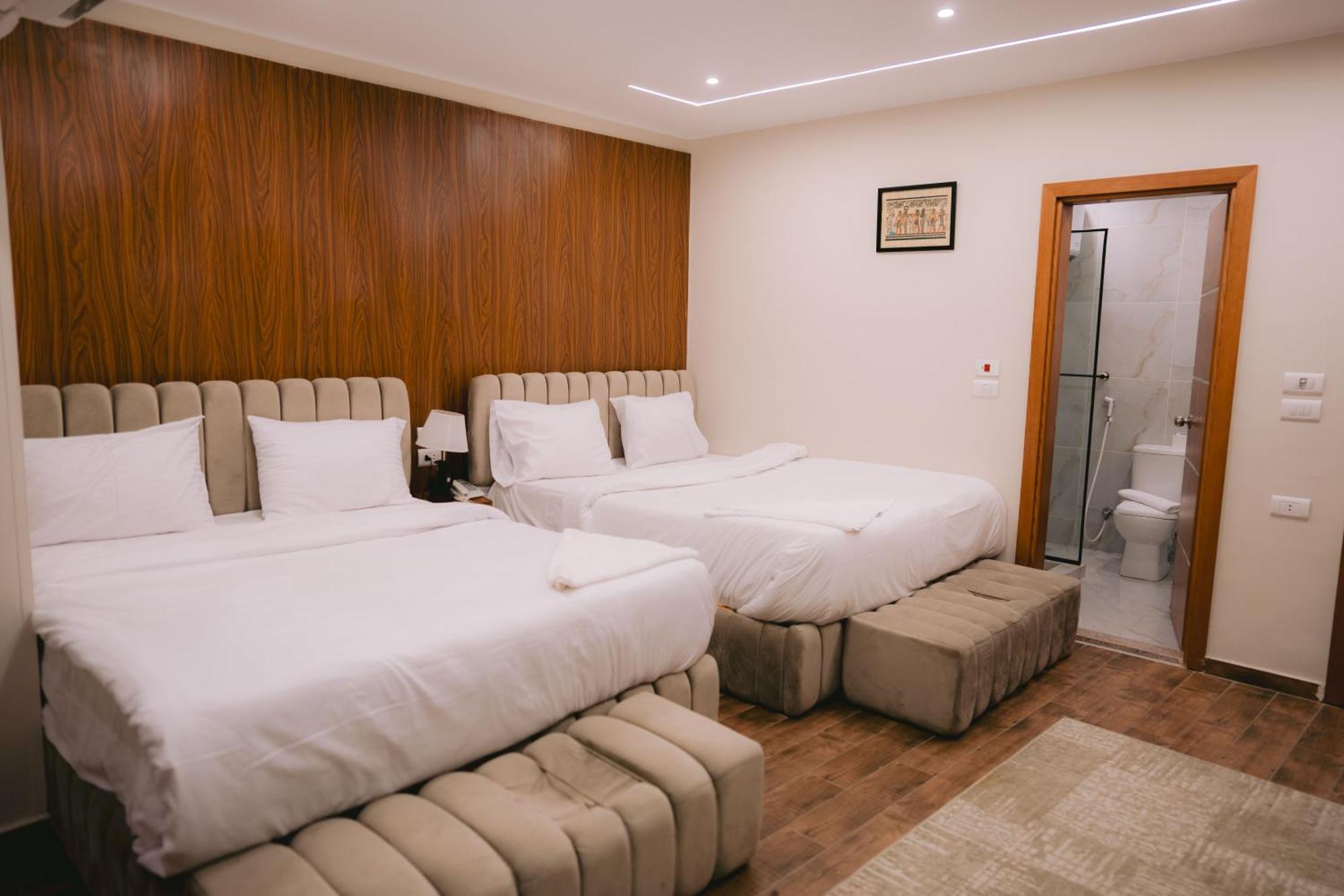 Tuya Pyramids Inn Kafret el-Gabal 外观 照片