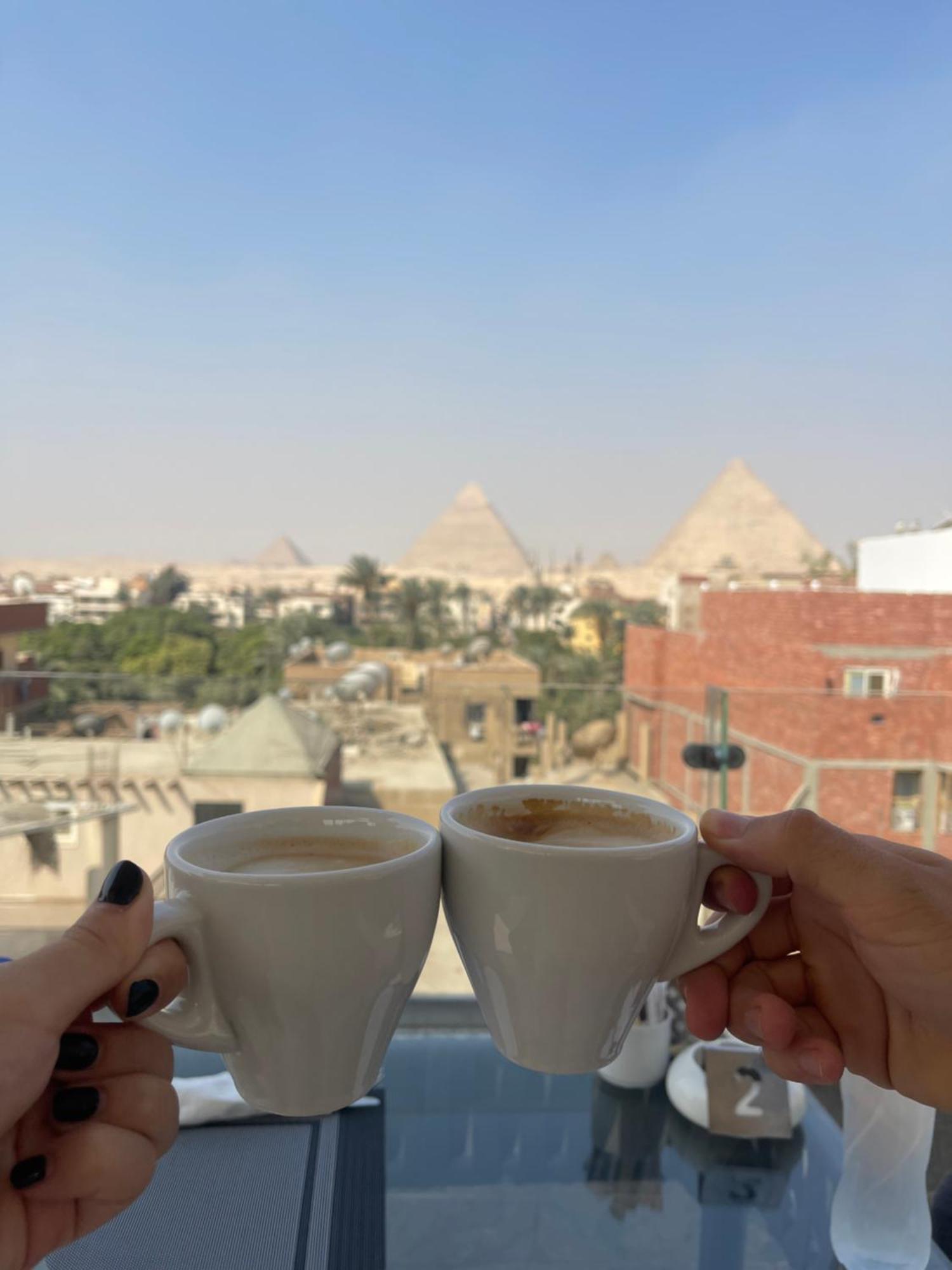 Tuya Pyramids Inn Kafret el-Gabal 外观 照片