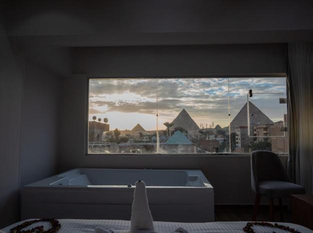 Tuya Pyramids Inn Kafret el-Gabal 外观 照片